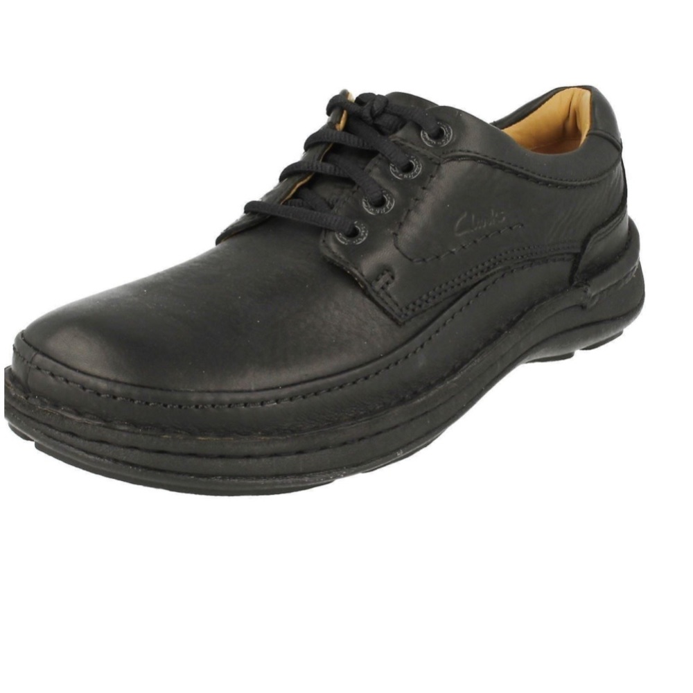 Clarks Active Air Lace Up Shoes in Black 🆕